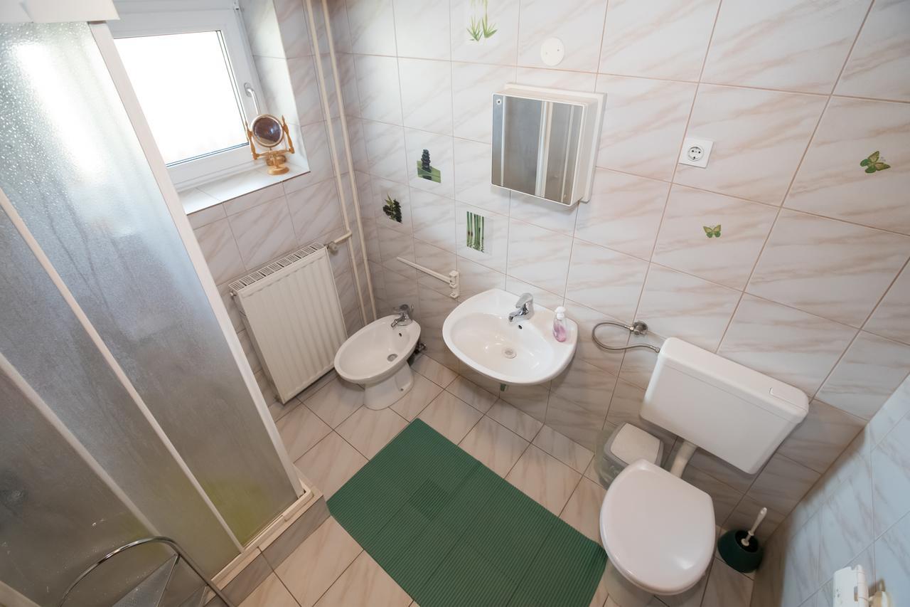 Apartmaji Verica Ceklin 博希尼 外观 照片